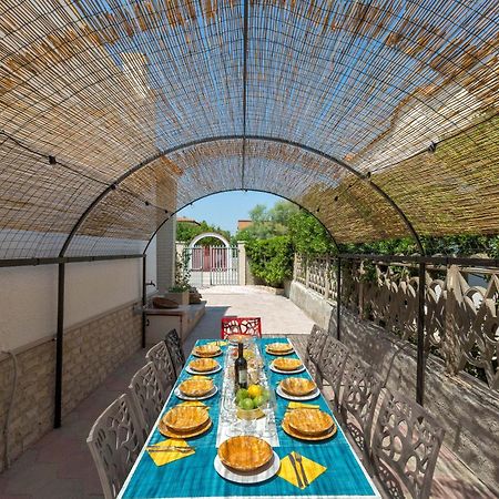 Villa Tina Maria by BarbarHouse San Pietro in Bevagna Bagian luar foto